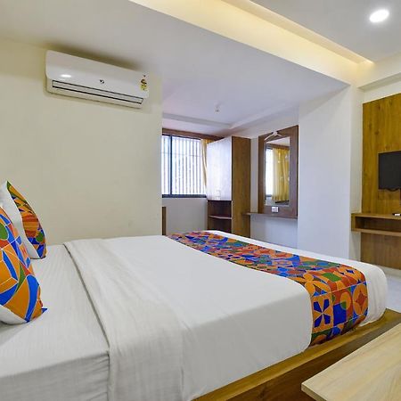 Hotel Legrand.Inn Ahmedabad Exterior photo