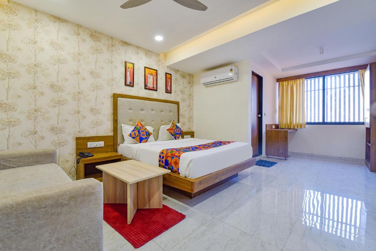 Hotel Legrand.Inn Ahmedabad Exterior photo